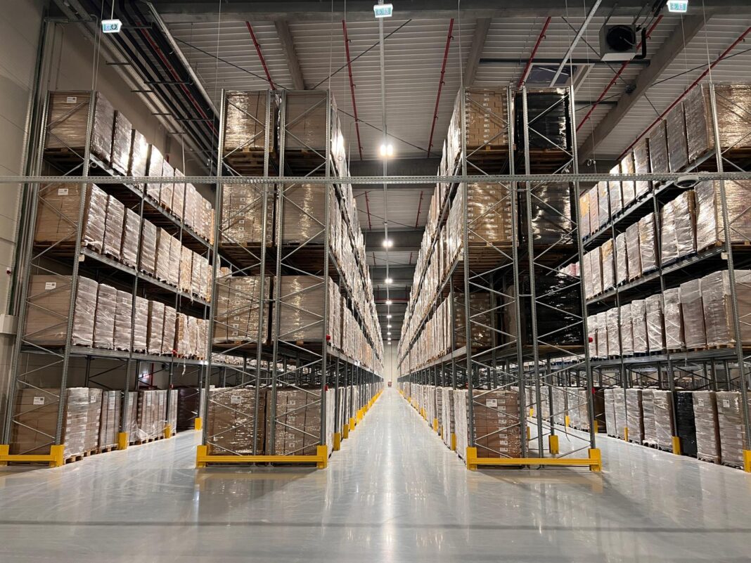 FAN Courier, afaceri de 1, 385 miliarde lei în 2024, investiții de 55 mil euro și negocieri pentru preluarea a 60% din compania Marian s Trading