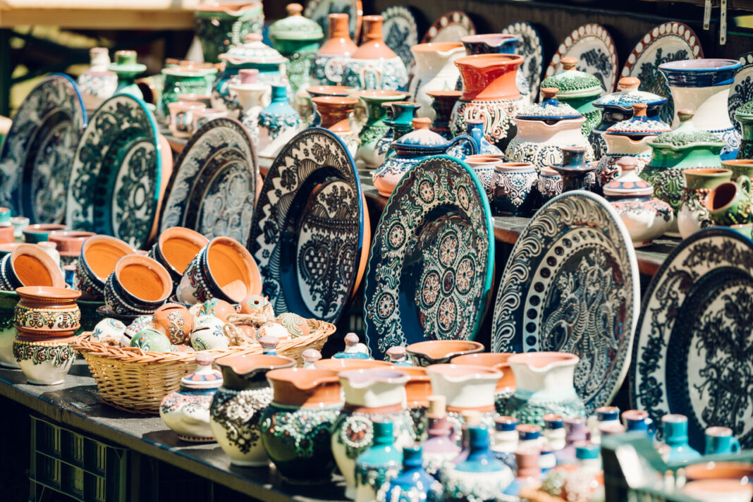 Cea de-a 42-a ediție a Târgului Creatorilor Populari de la Muzeul ASTRA reunește peste 200 de meșteri din România și Republica Moldova